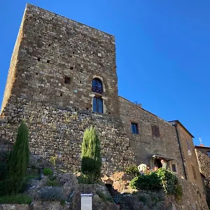 torre-sassa-magnifica-torre-medievale-toscana.it-tuscanyhotel.com/